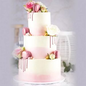 3 Tyre Macaroon Wedding Cake