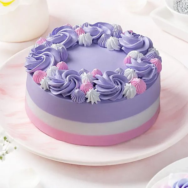 Black Currant Cake