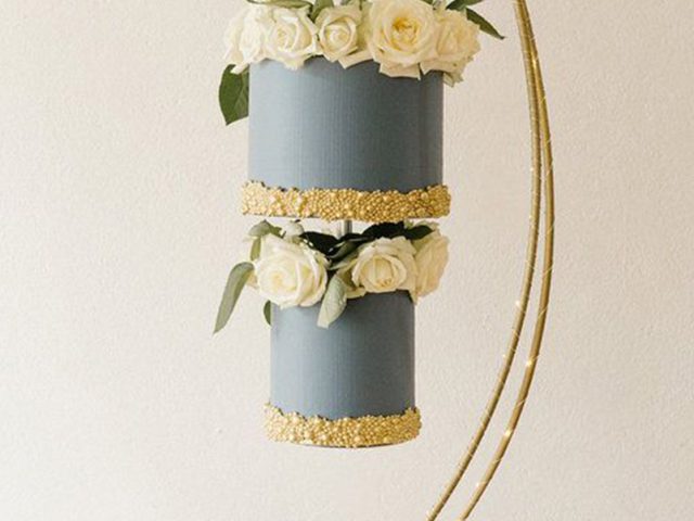Inverted 2 Tier Hanging Cake