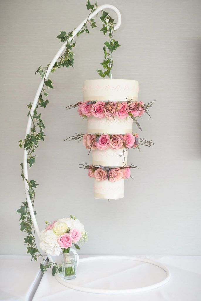 4 Tier Hanging Wedding Cake