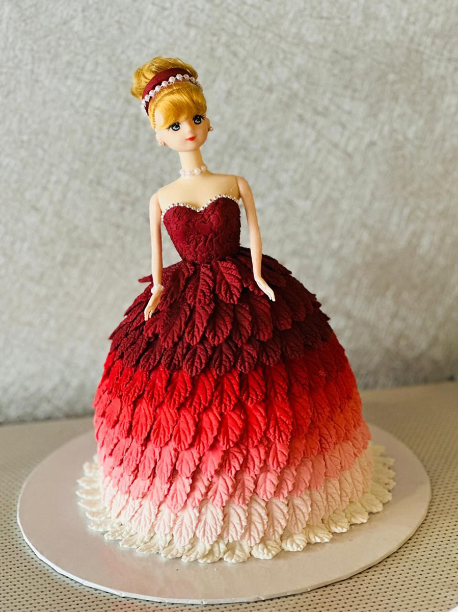 Barbie Royal Lady Cake 1 Barbie Royal Lady Cake
