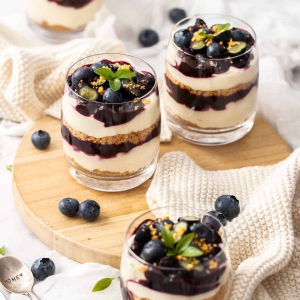 Blueberry Jar Cake