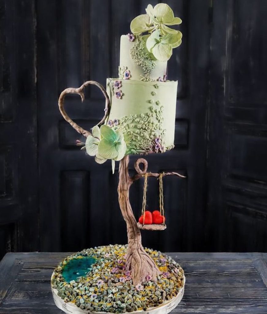 Cake On A Tree