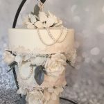 Cake with White Roses with Pearls
