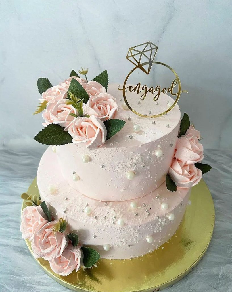 Creamy Flower Engagement Cake