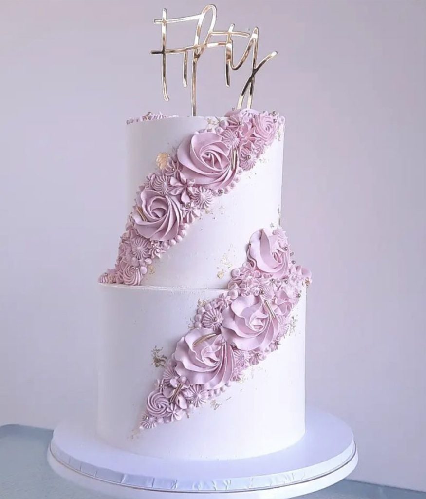 Creamy Roses Designer Cake