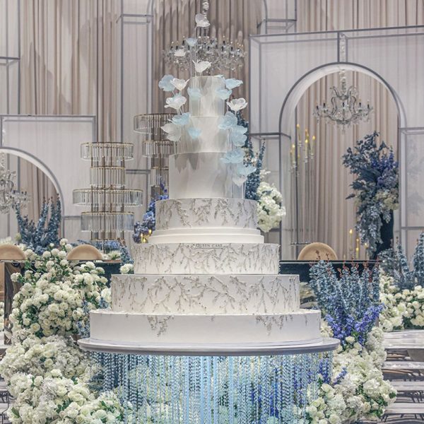 Luxury Wedding Cake