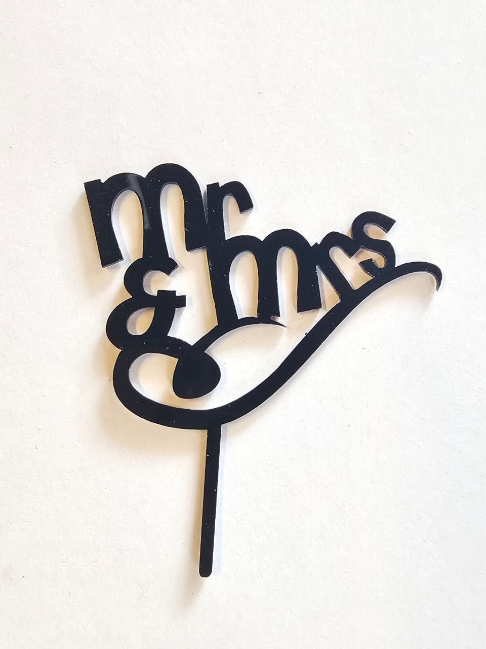 Mr and Mrs text topper Mr and Mrs Text Topper - Image 1