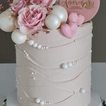Royal Elegant Anniversary Cake