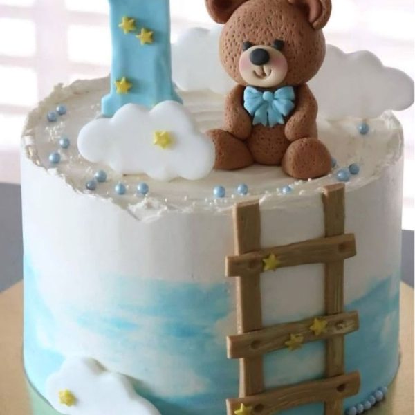 Teddy Bear Cake with Ladder